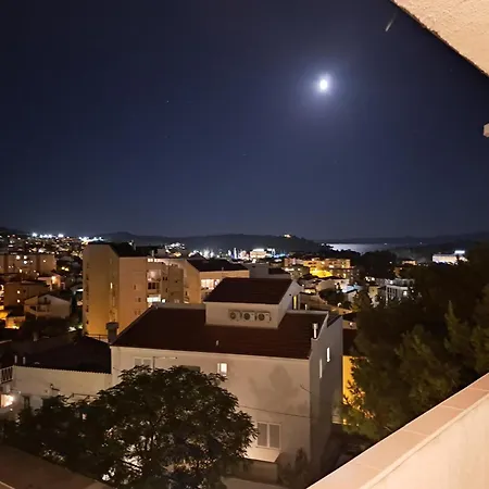 R&b Radalj Apartment