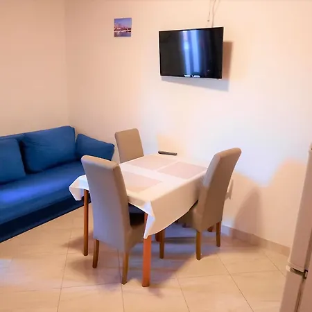 R&b Radalj Apartment *