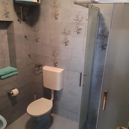 R&b Radalj * マカルスカ