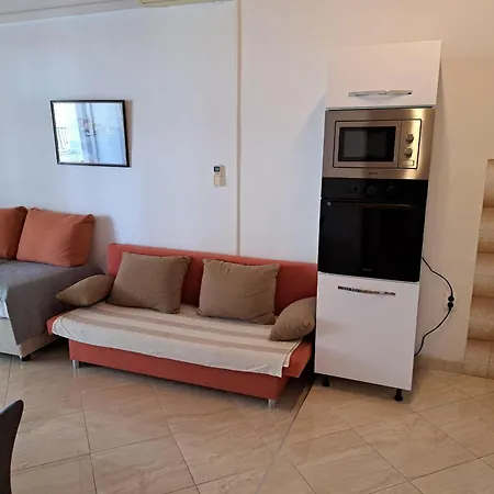 R&b Radalj Apartment Makarska