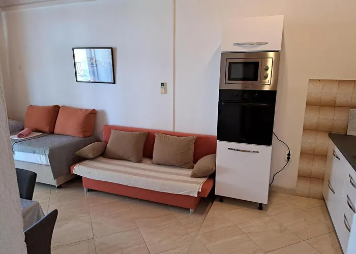 R&b Radalj Apartamento Makarska