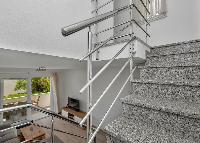R&b Radalj Apartamento Makarska