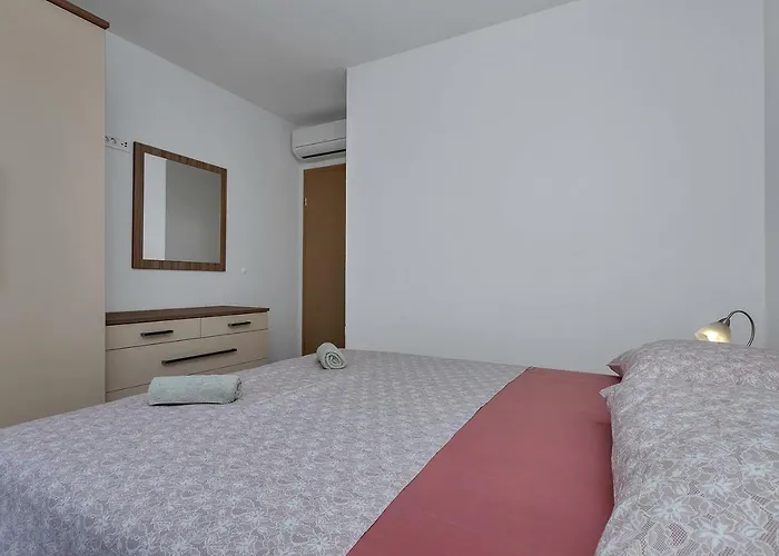 R&b Radalj Apartamento *