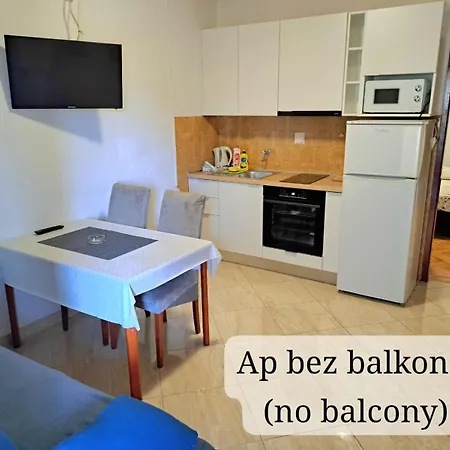 Apartman R&b Radalj Makarska